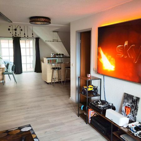 Grosses Offenes Loft Oder Kleine Gemuetliche Wohnung Mit Balkon Wolmirstedt Zewnętrze zdjęcie