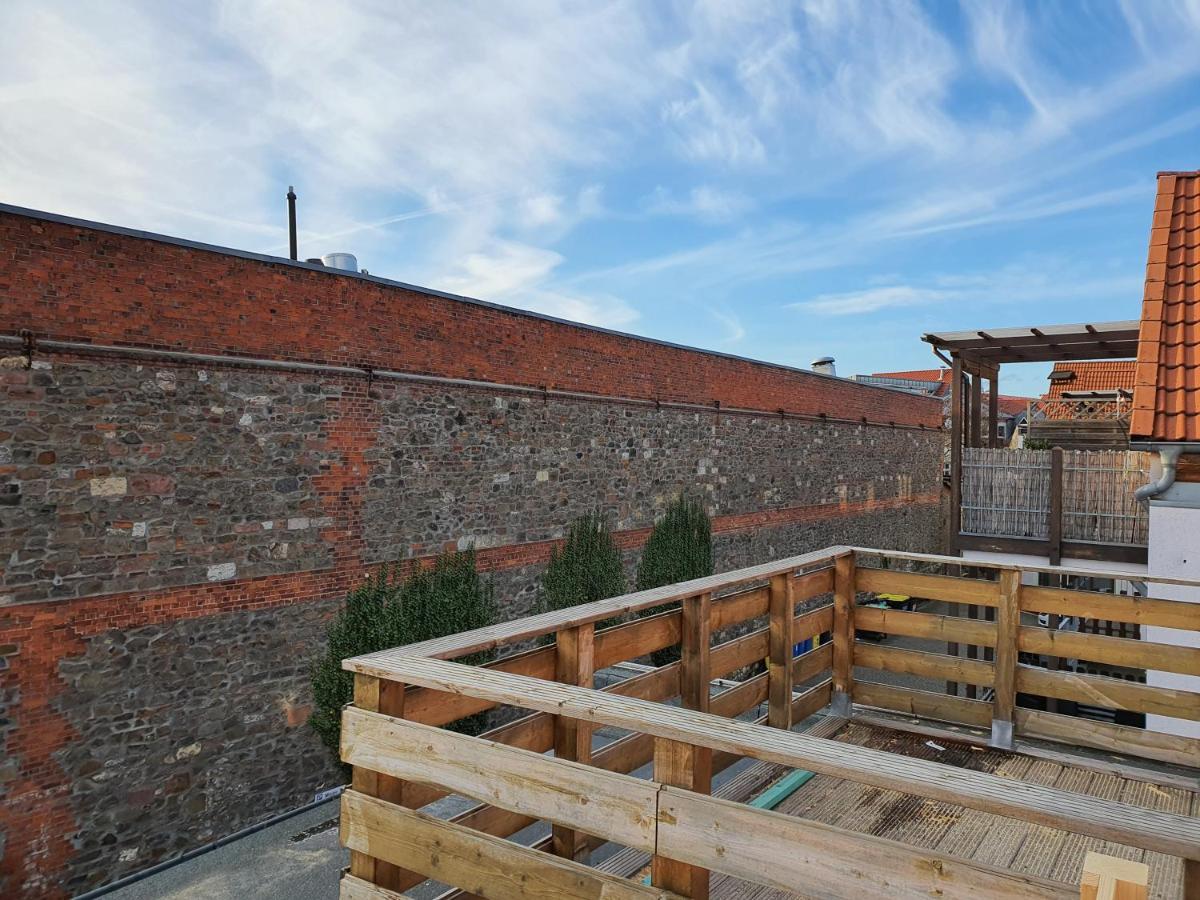 Grosses Offenes Loft Oder Kleine Gemuetliche Wohnung Mit Balkon Wolmirstedt Zewnętrze zdjęcie