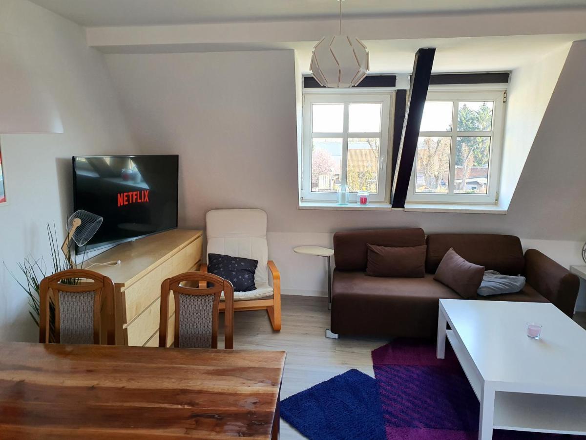Grosses Offenes Loft Oder Kleine Gemuetliche Wohnung Mit Balkon Wolmirstedt Zewnętrze zdjęcie