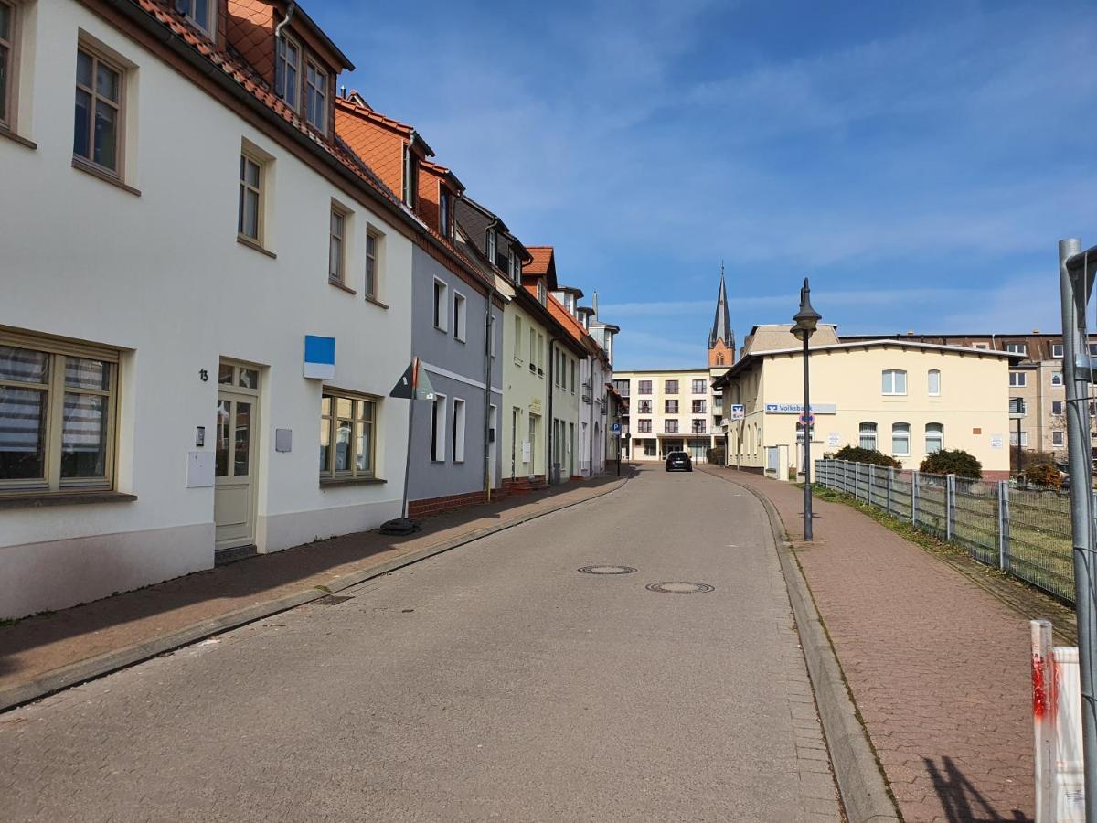 Grosses Offenes Loft Oder Kleine Gemuetliche Wohnung Mit Balkon Wolmirstedt Zewnętrze zdjęcie