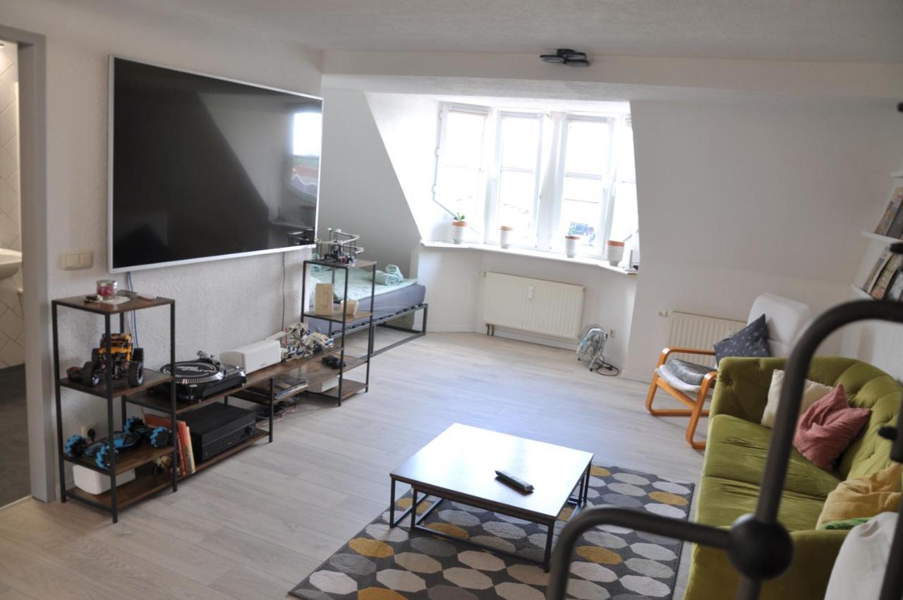 Grosses Offenes Loft Oder Kleine Gemuetliche Wohnung Mit Balkon Wolmirstedt Zewnętrze zdjęcie